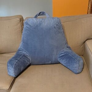 Plush Blue Reading Support Pillow with Armrests
